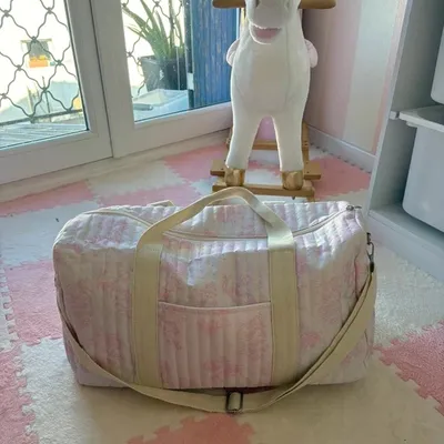 Sac à langer bébé rose imprimé – neuf jamais utilisé